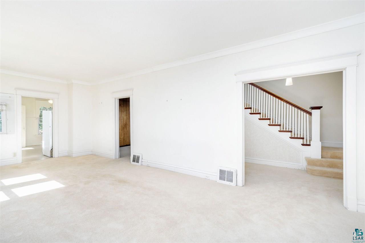 102 5th Street Proctor, MN 55810 - Photo 4 of 29 Gallery Image 4
