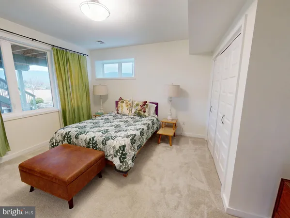 $869,900 | 194 Derek Drive, Boalsburg, PA 16827