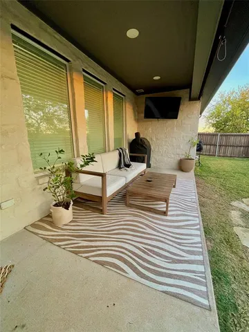 $385,000 | 415 Daisy Lane, Robinson, TX 76706