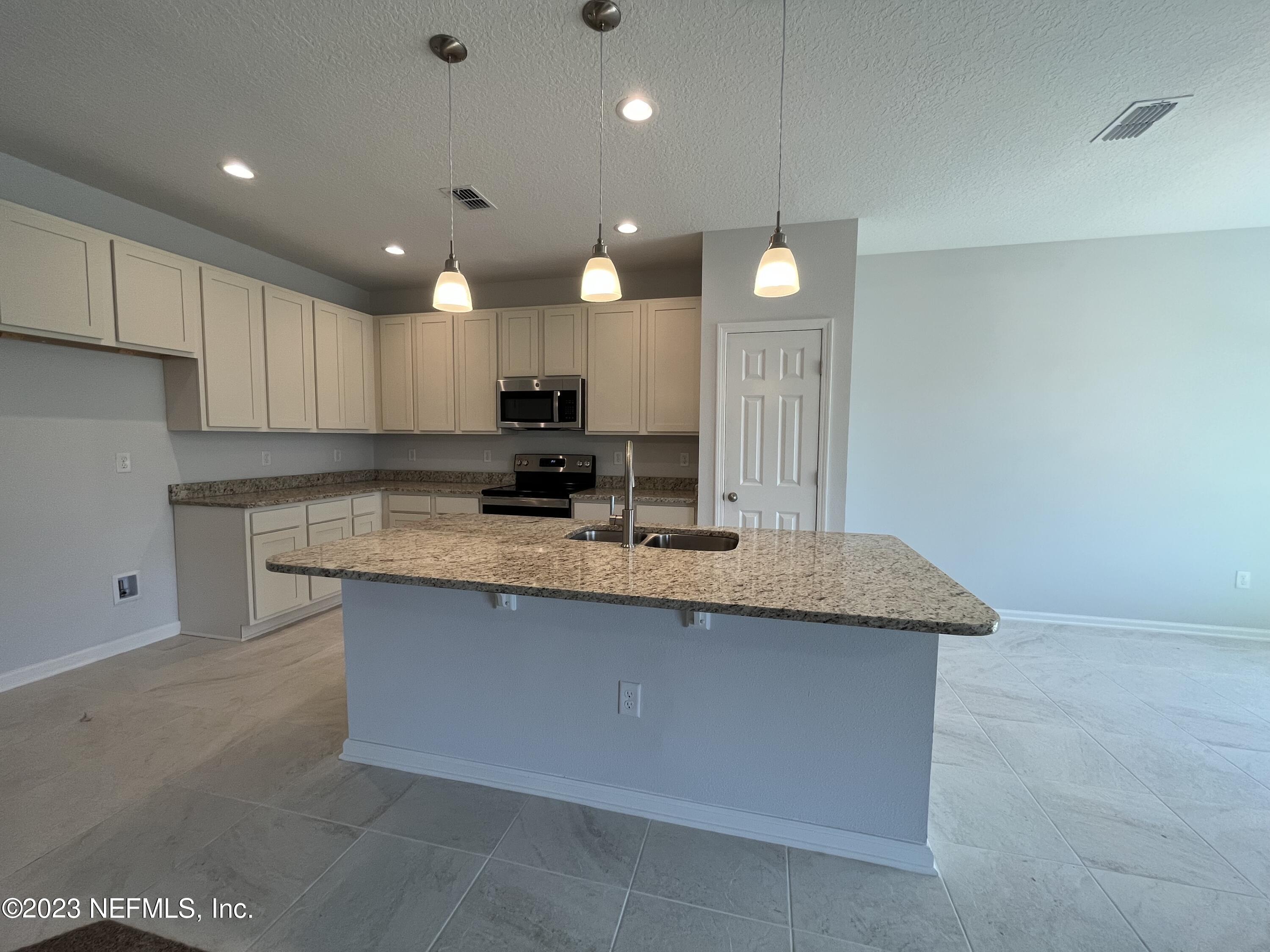 11364 John Rutledge Place Jacksonville, FL 32221 - Photo 6 of 18 IMG_7157