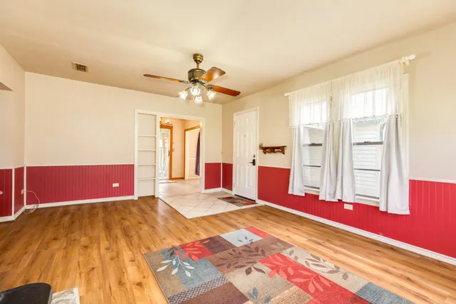 $240,000 | 404 Chestnut Street, Brazoria, TX 77422