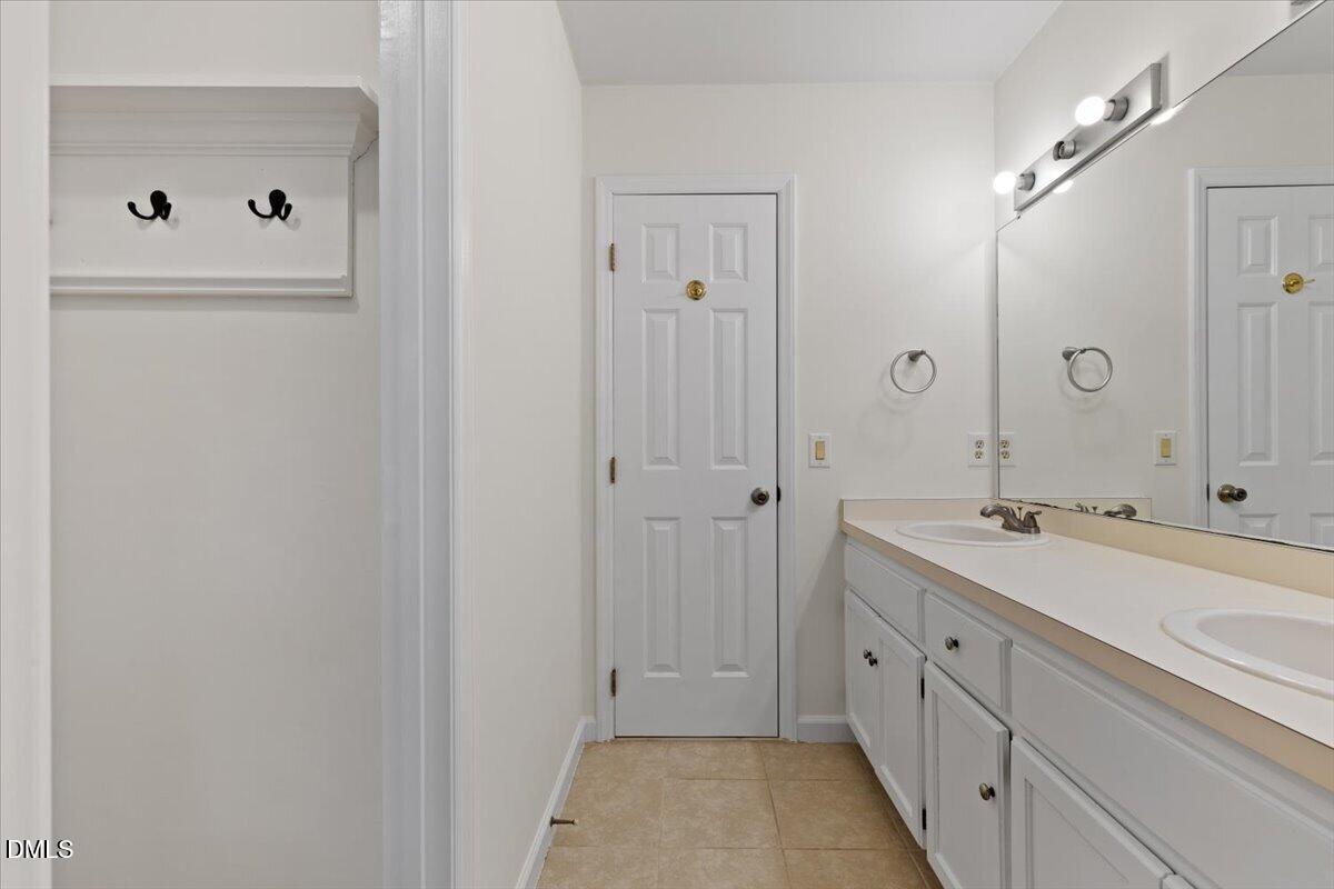5705 Timber Lane Raleigh, NC 27606 - Photo 33 of 58 26-5705 Timber Ln