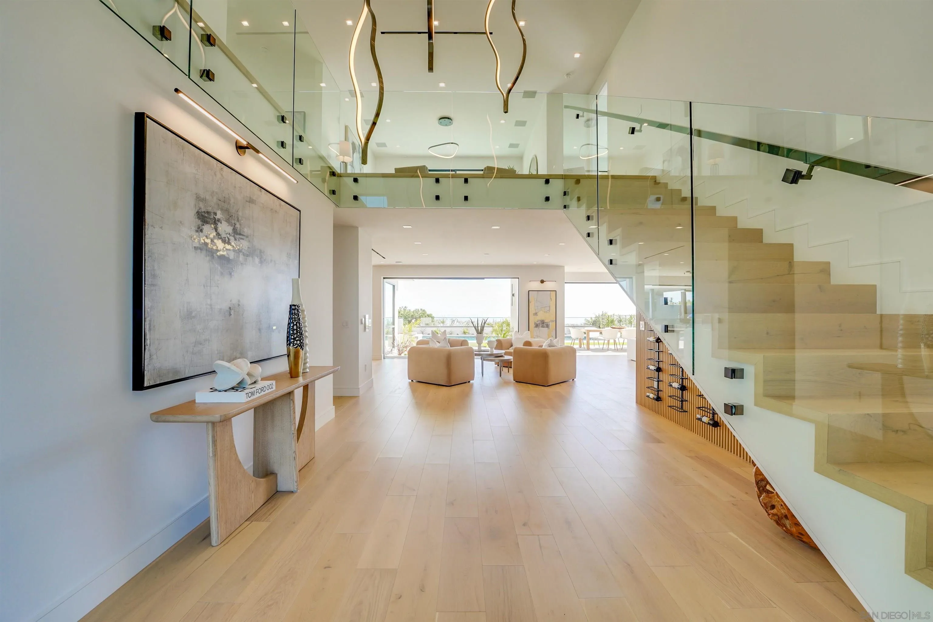 1205 La Jolla Rancho Road La Jolla, CA 92037 - Photo 8 of 75