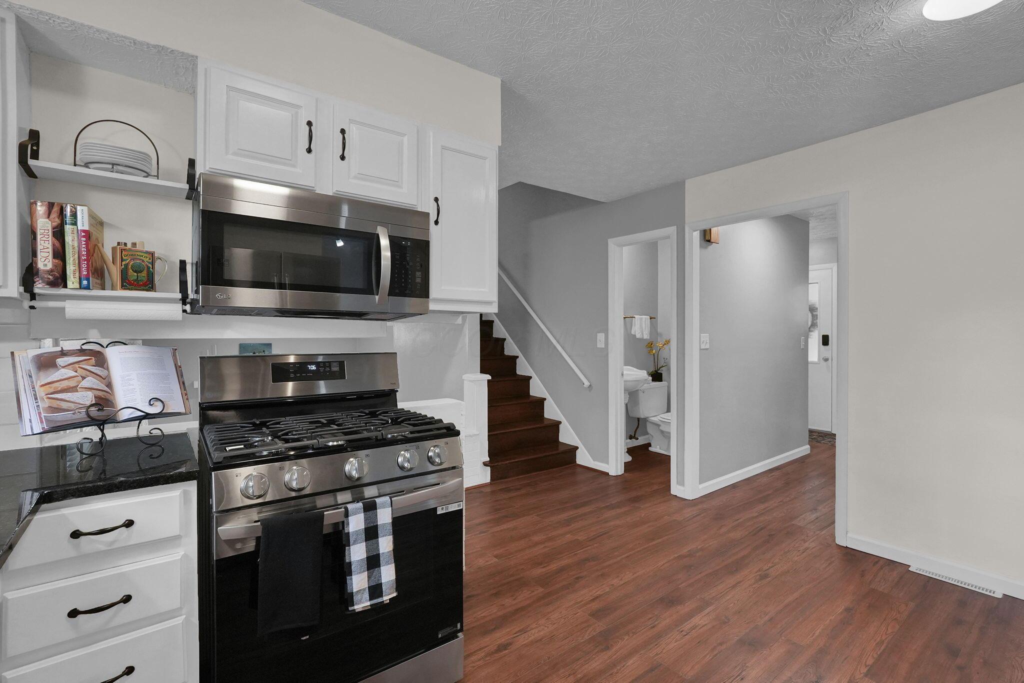 1270 Francisco Road Columbus, OH 43220 - Photo 14 of 36 14-web-or-mls-1270-francisco-rd