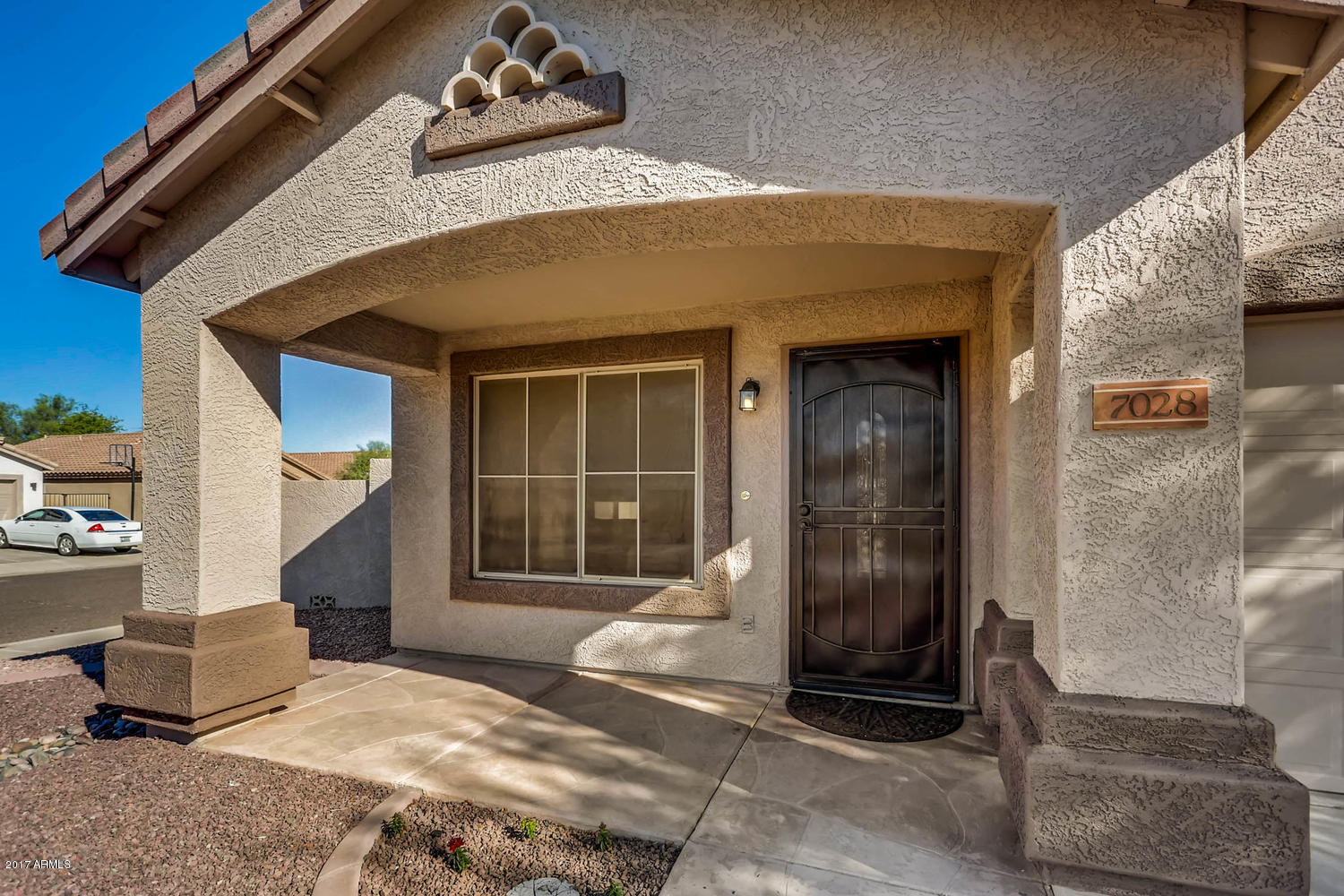 7028 West Phelps Road Peoria, AZ 85382 - Photo 3 of 29 7028 W Phelps Road Peoria AZ-large-004-1