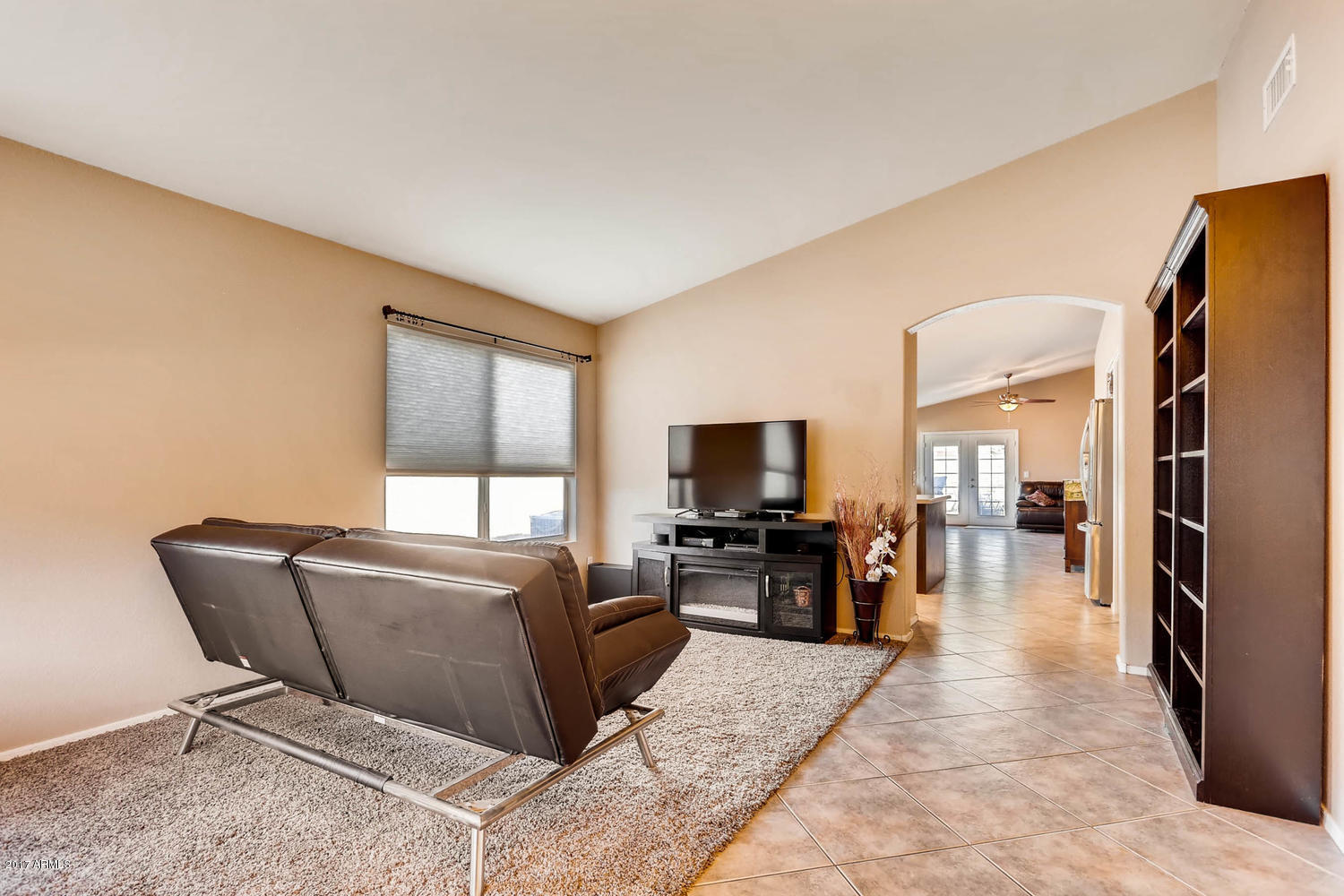 7028 West Phelps Road Peoria, AZ 85382 - Photo 6 of 29 7028 W Phelps Road Peoria AZ-large-006-1