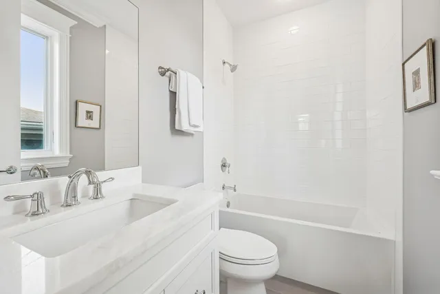 $2,599,000 | 4740 North Hermitage Avenue, Chicago, IL 60640