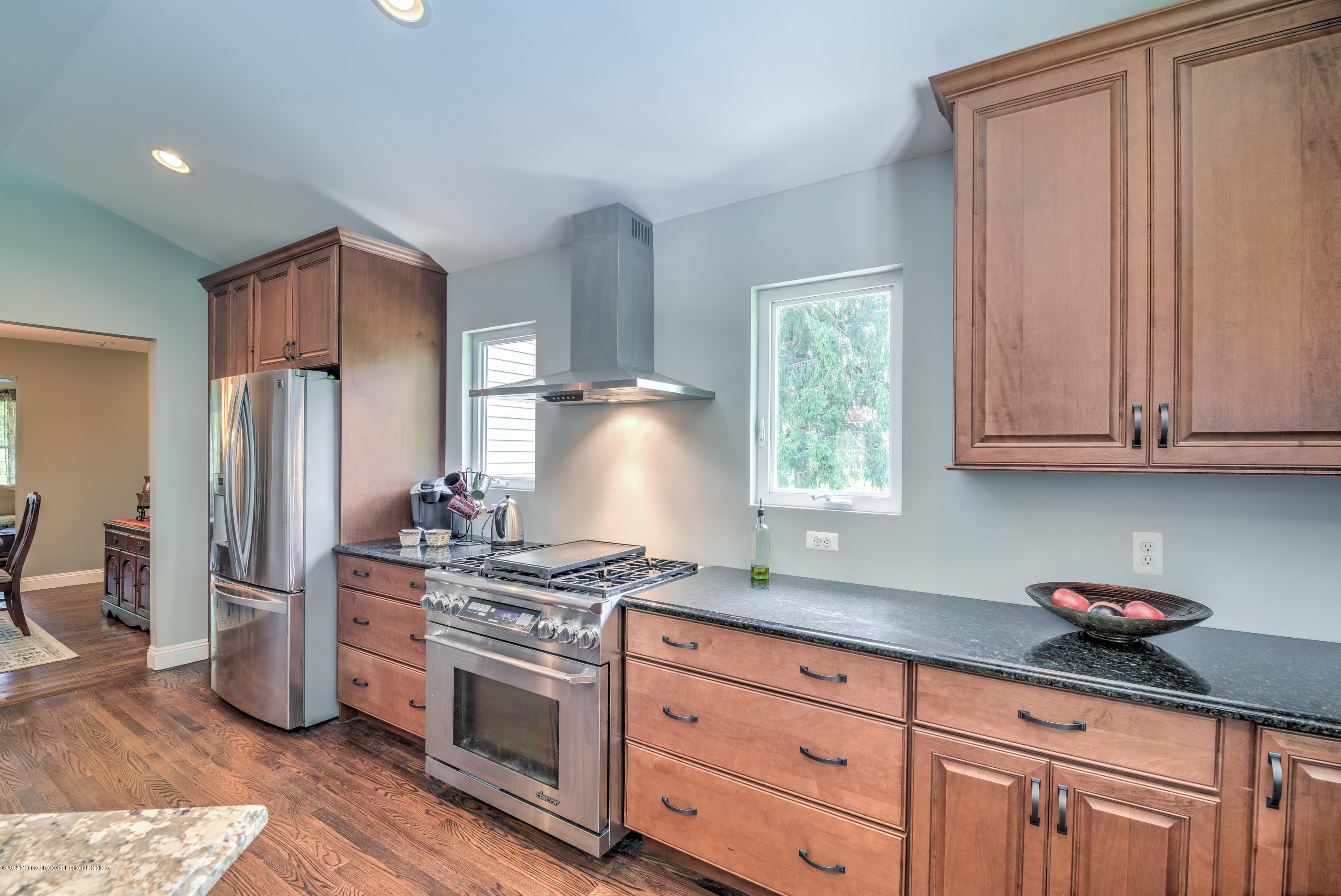 177 Robertsville Road Freehold, NJ 07728 - Photo 13 of 33 013_KITCHEN