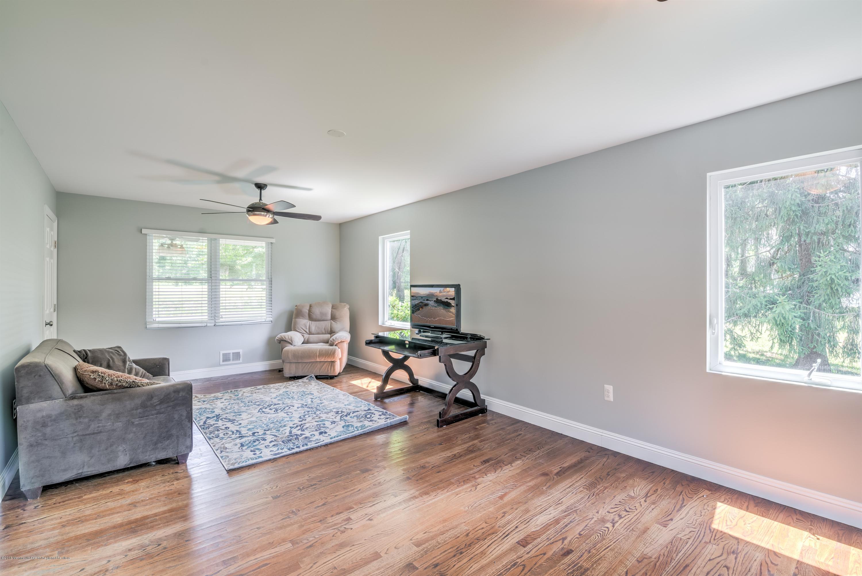 177 Robertsville Road Freehold, NJ 07728 - Photo 15 of 33 015_INLAW SUITE