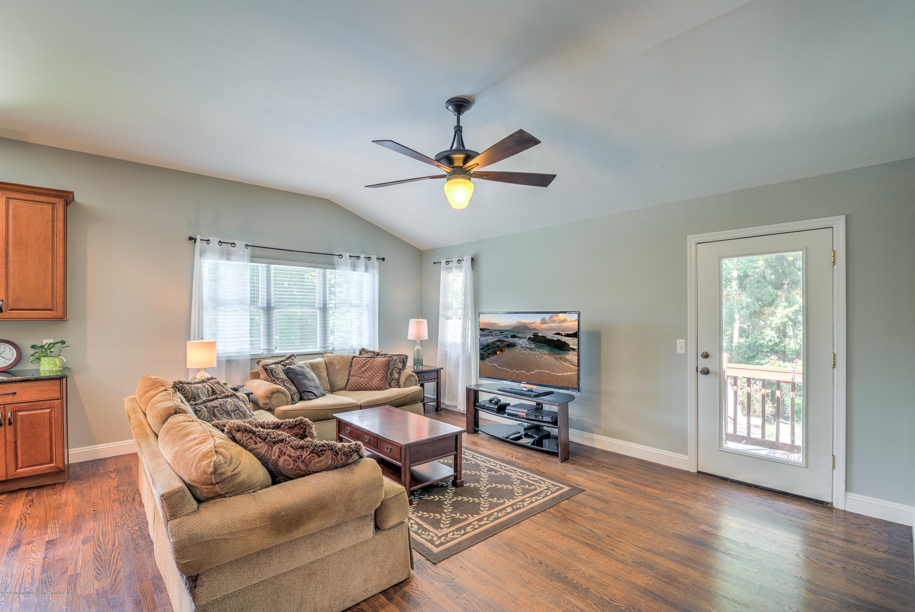 177 Robertsville Road Freehold, NJ 07728 - Photo 7 of 33 007_DEN