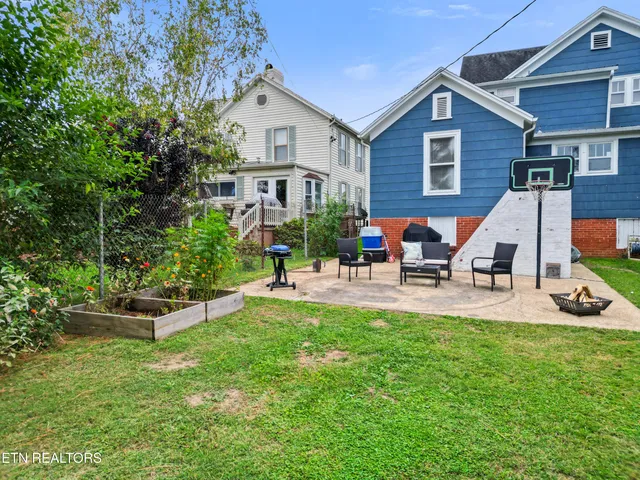 $317,000 | 606 West Main Street, Greeneville, TN 37743