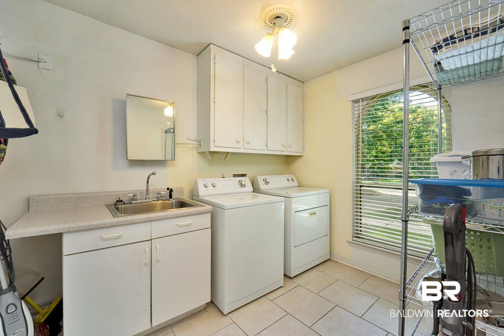 114 Spring Drive Fairhope, AL 36532 - Photo 13 of 23 Utility Room