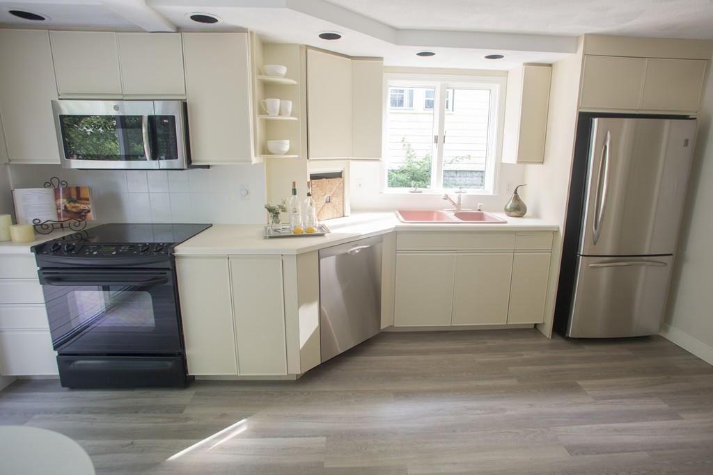 40 Coolidge Road Arlington, MA 02476 - Photo 17 of 42