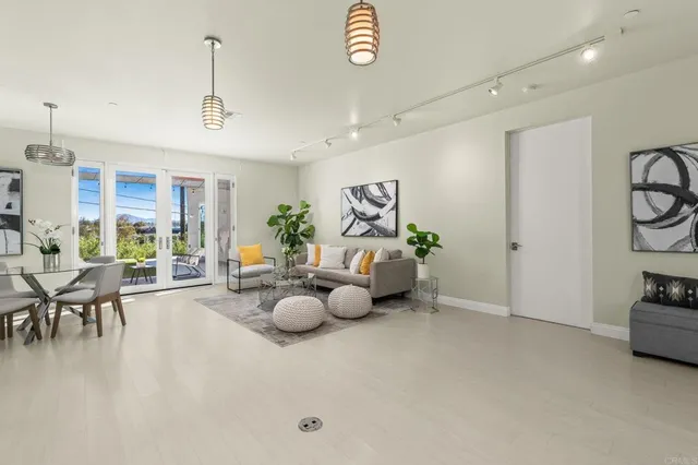 $860,000 | 2641 46th Street, San Diego, CA 92105