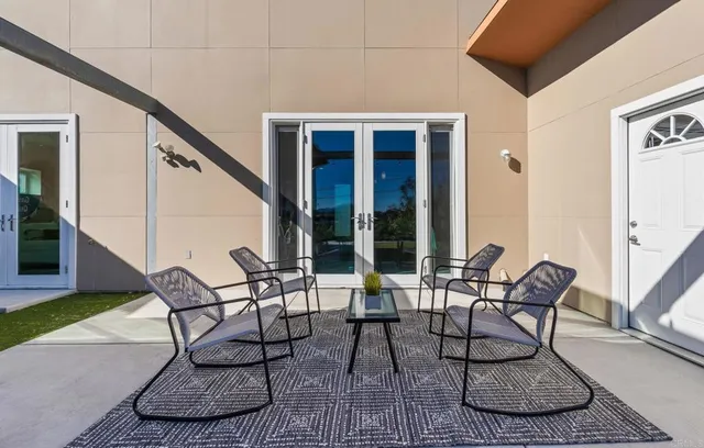 $860,000 | 2641 46th Street, San Diego, CA 92105