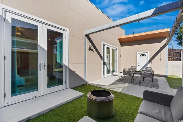 $860,000 | 2641 46th Street, San Diego, CA 92105