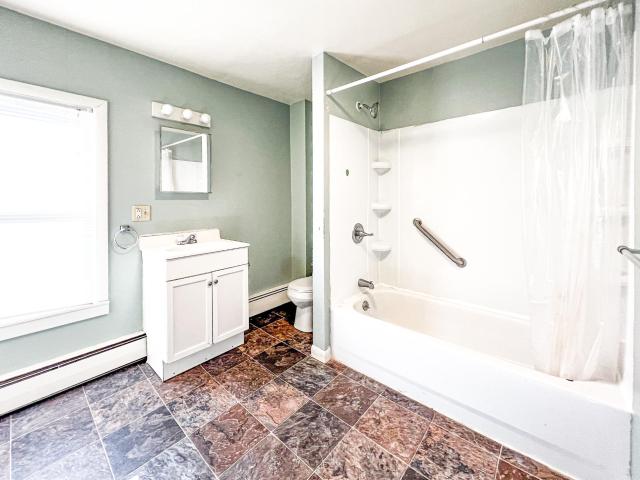 417 Chestnut Street Warren, PA 16365 - Photo 14 of 17 Gallery Image 14