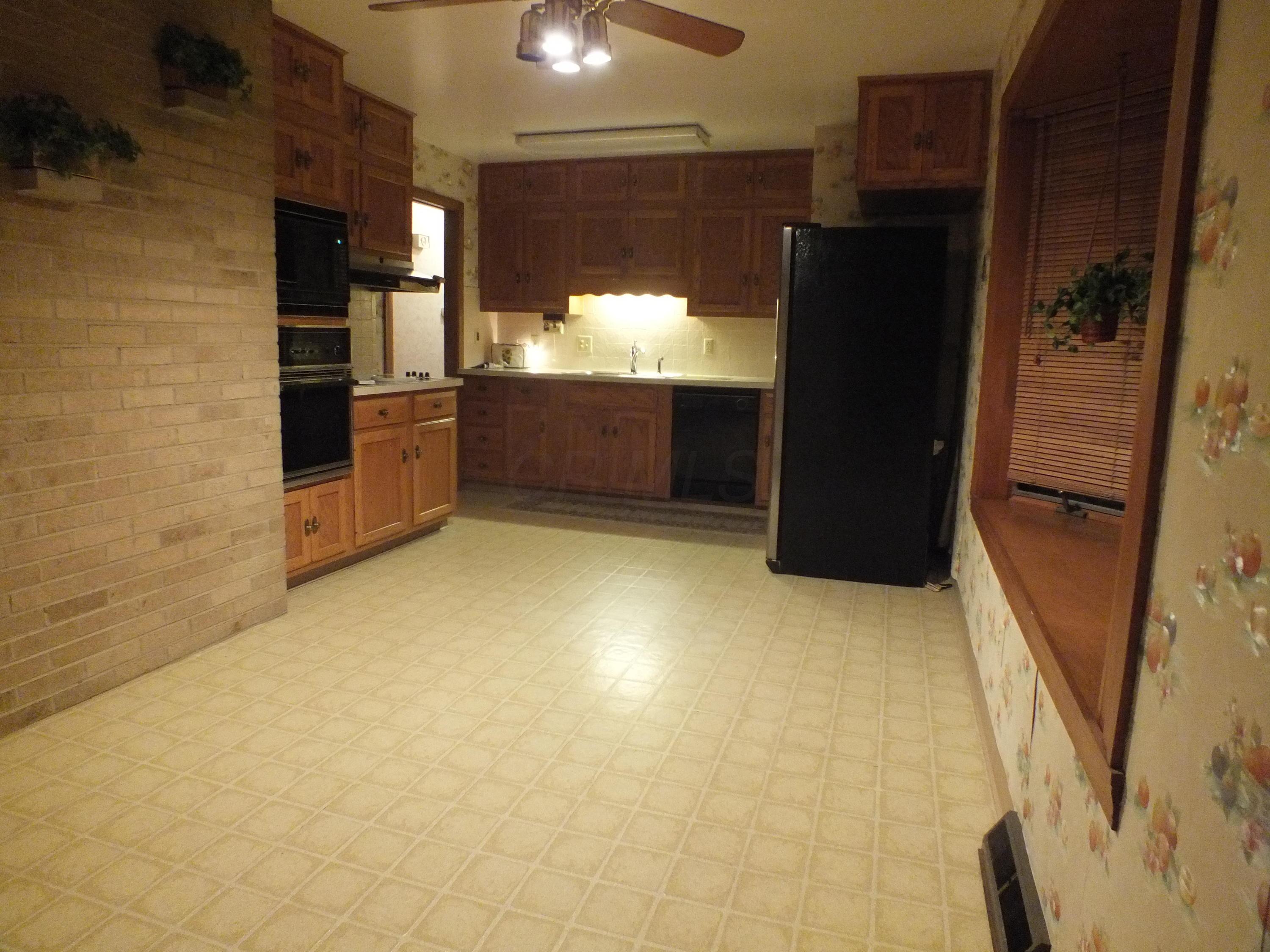 5318 Hedgewood Road Columbus, OH 43229 - Photo 8 of 22 Gallery Image 8