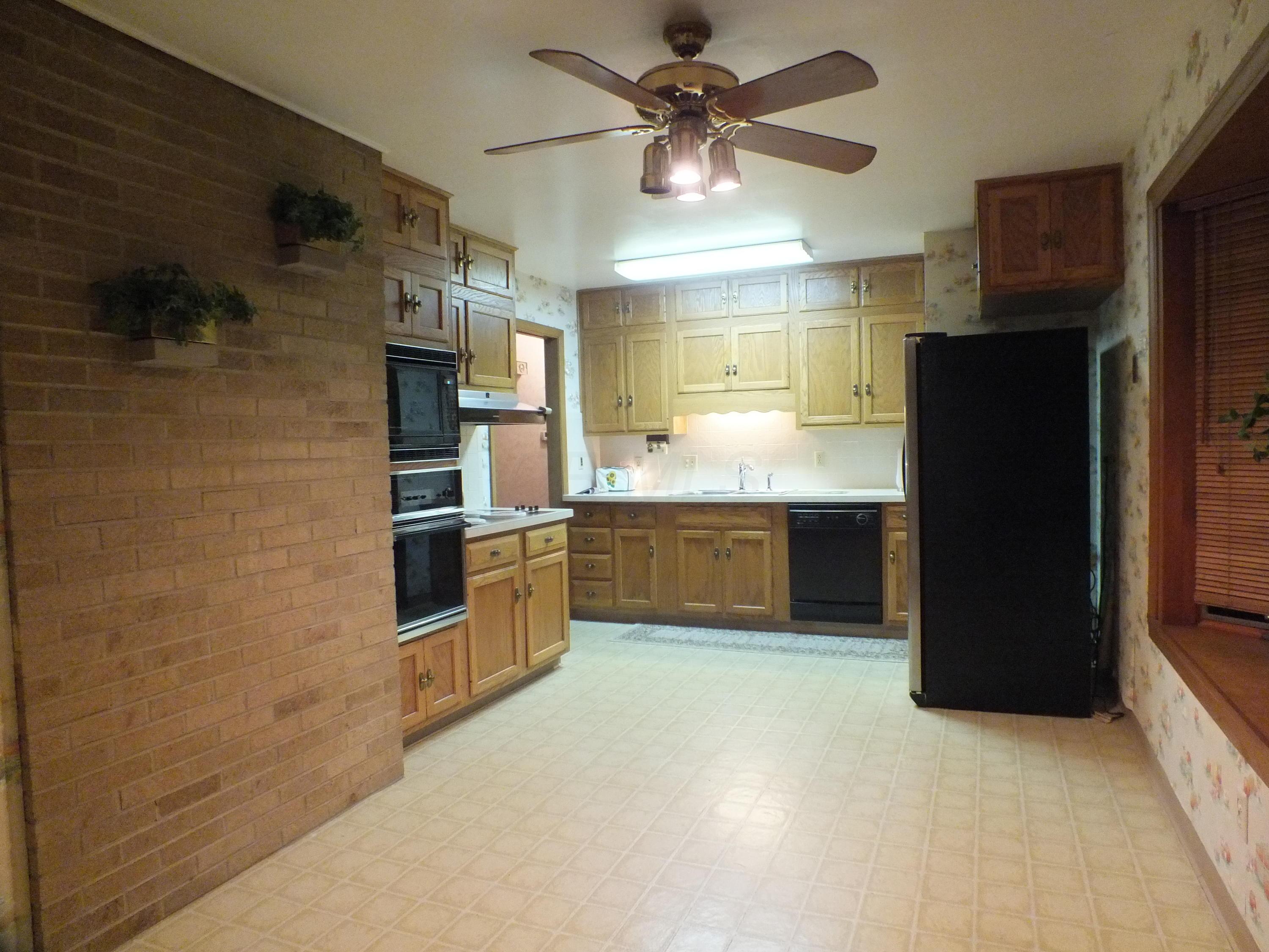 5318 Hedgewood Road Columbus, OH 43229 - Photo 9 of 22 Gallery Image 9