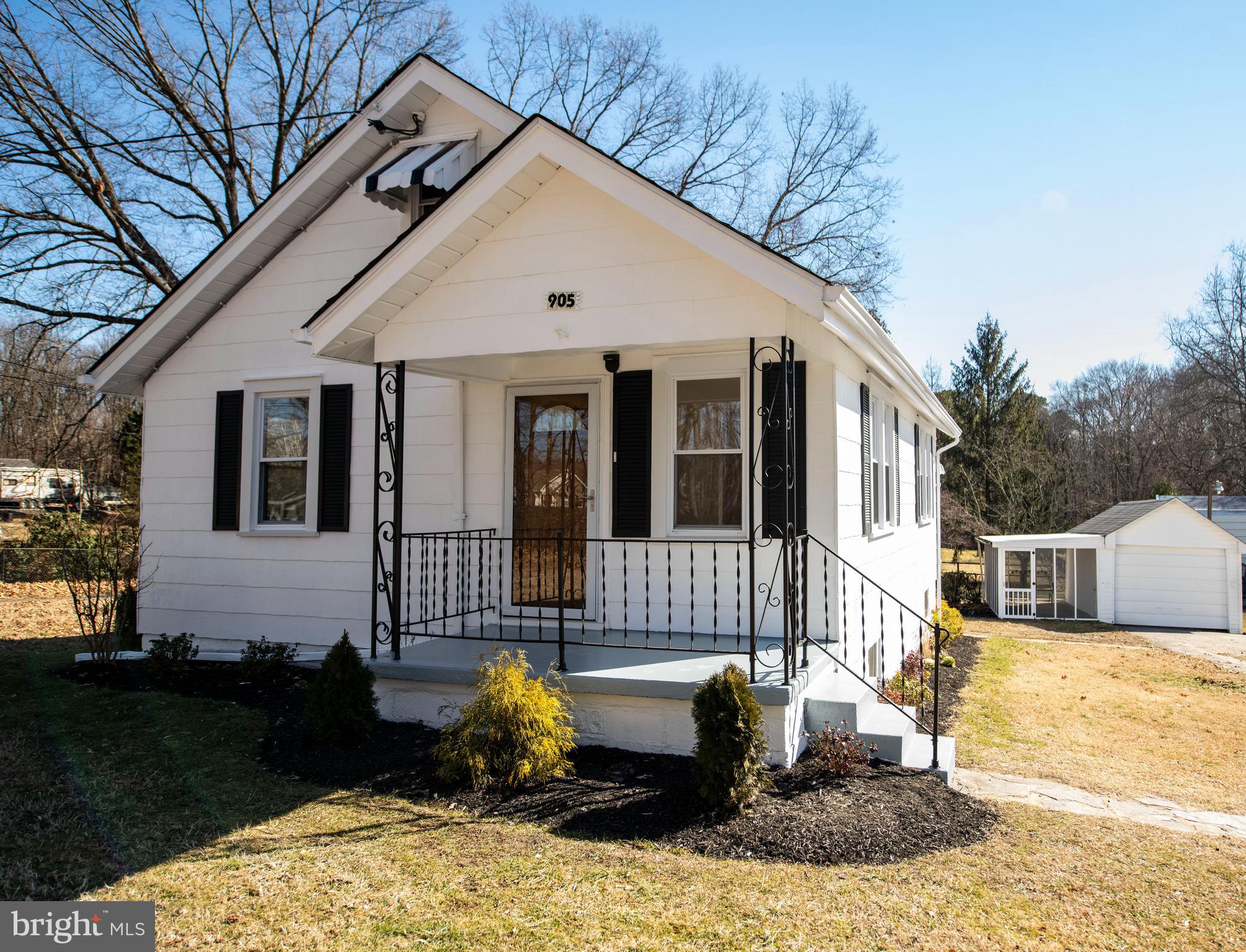 905 Bengies Road Baltimore, MD 21220 - Photo 1 of 37