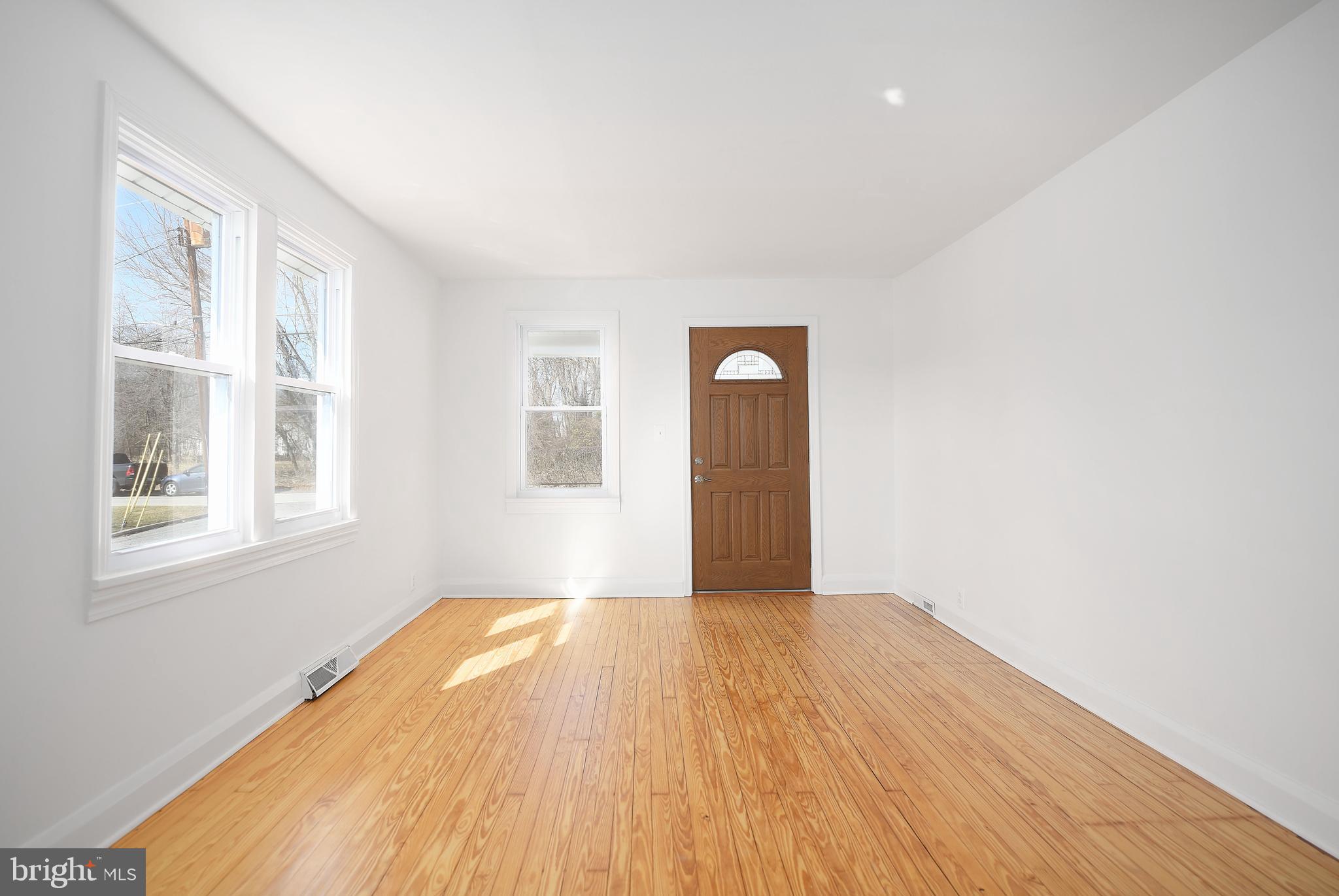 905 Bengies Road Baltimore, MD 21220 - Photo 6 of 37
