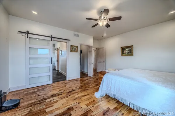 $875,000 | 367 Hwy Mm, Eldon, MO 65026