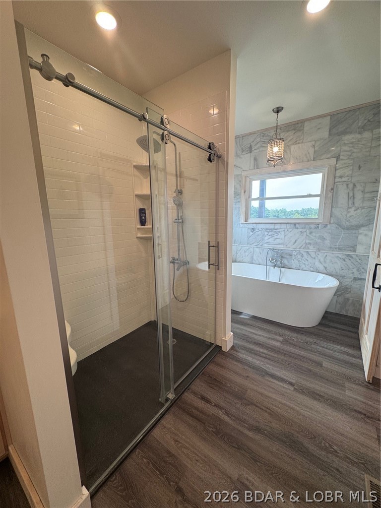 367 Hwy Mm Eldon, MO 65026 - Photo 26 of 71 Onyx Shower
