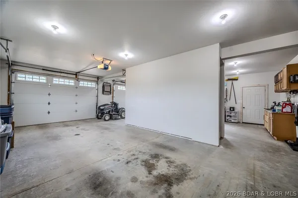 $875,000 | 367 Hwy Mm, Eldon, MO 65026