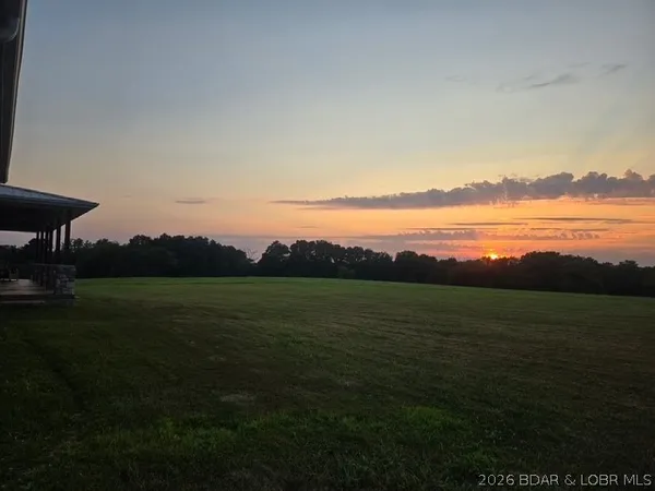 $875,000 | 367 Hwy Mm, Eldon, MO 65026