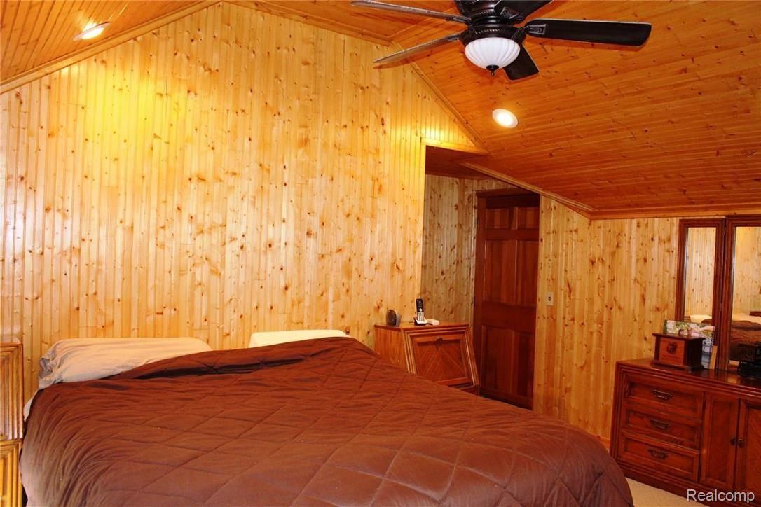 1656 Yensch Road Dundee, MI 48131 - Photo 11 of 25 64 master bedroom.JPG