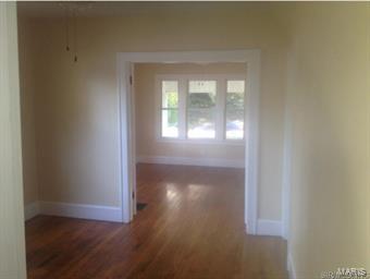 4635 North Alby Street Godfrey, IL 62035 - Photo 8 of 20