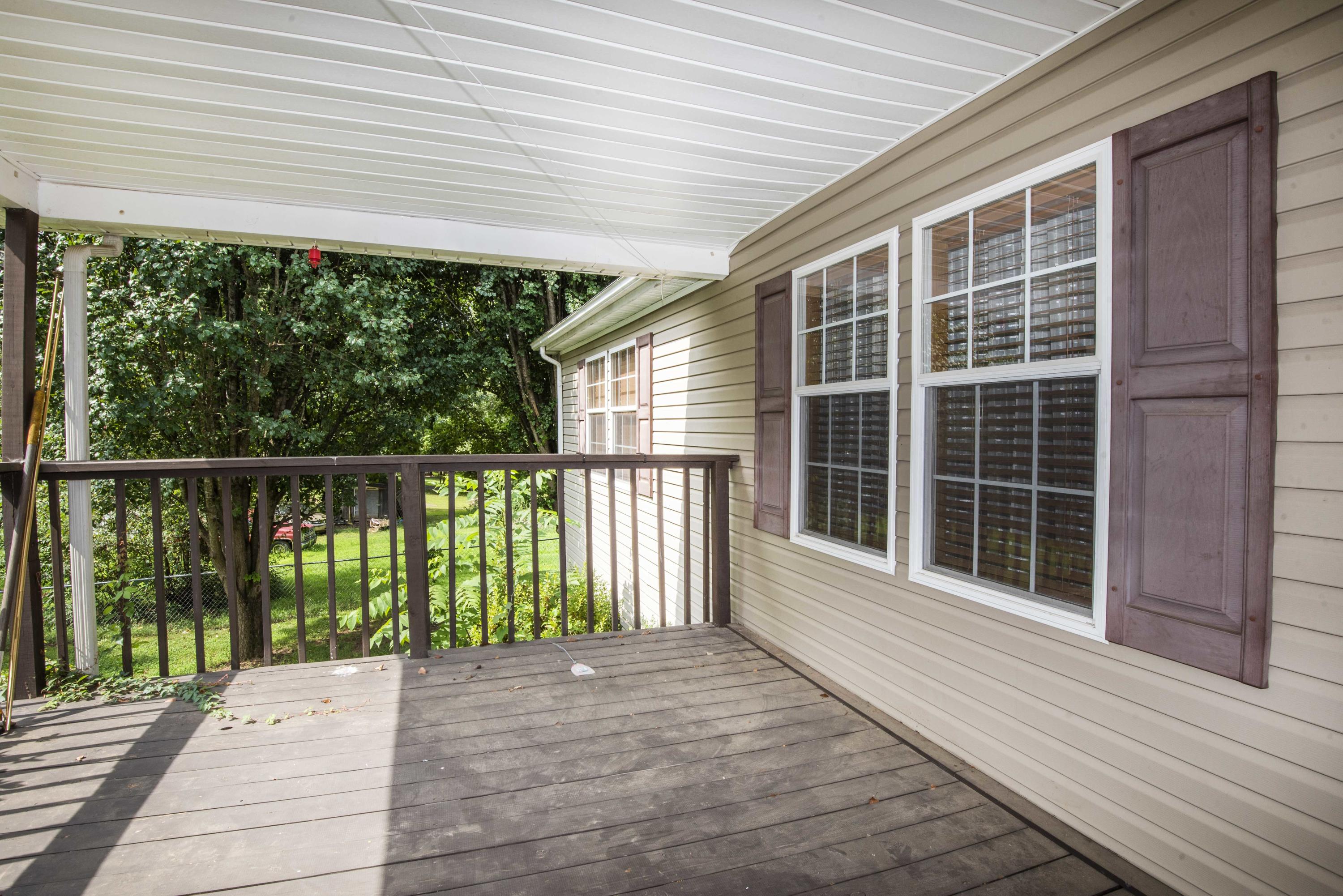 2820 New Blockhouse Road Maryville, TN 37803 - Photo 3 of 38 Porch_1