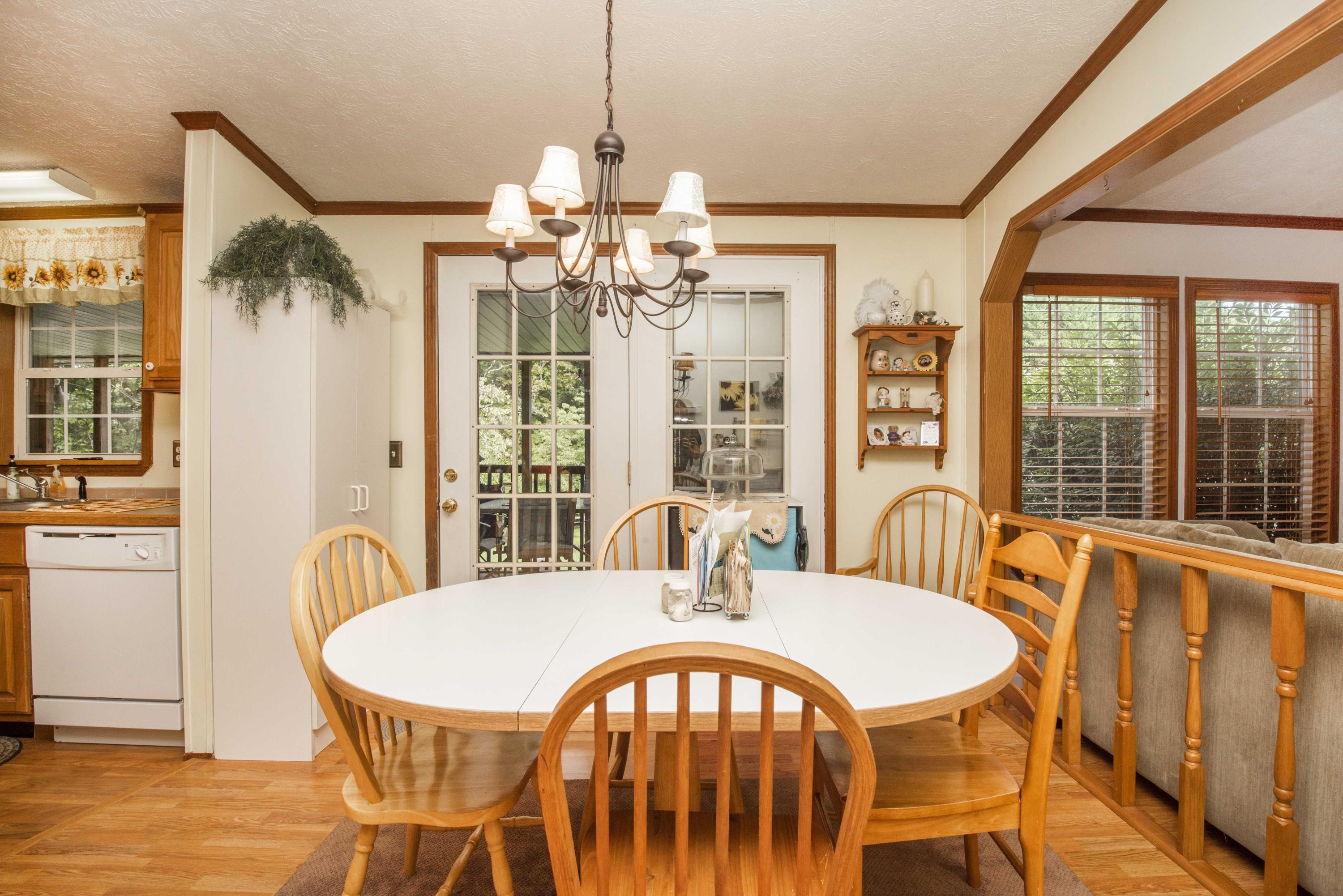 2820 New Blockhouse Road Maryville, TN 37803 - Photo 4 of 38 Dining 1_1