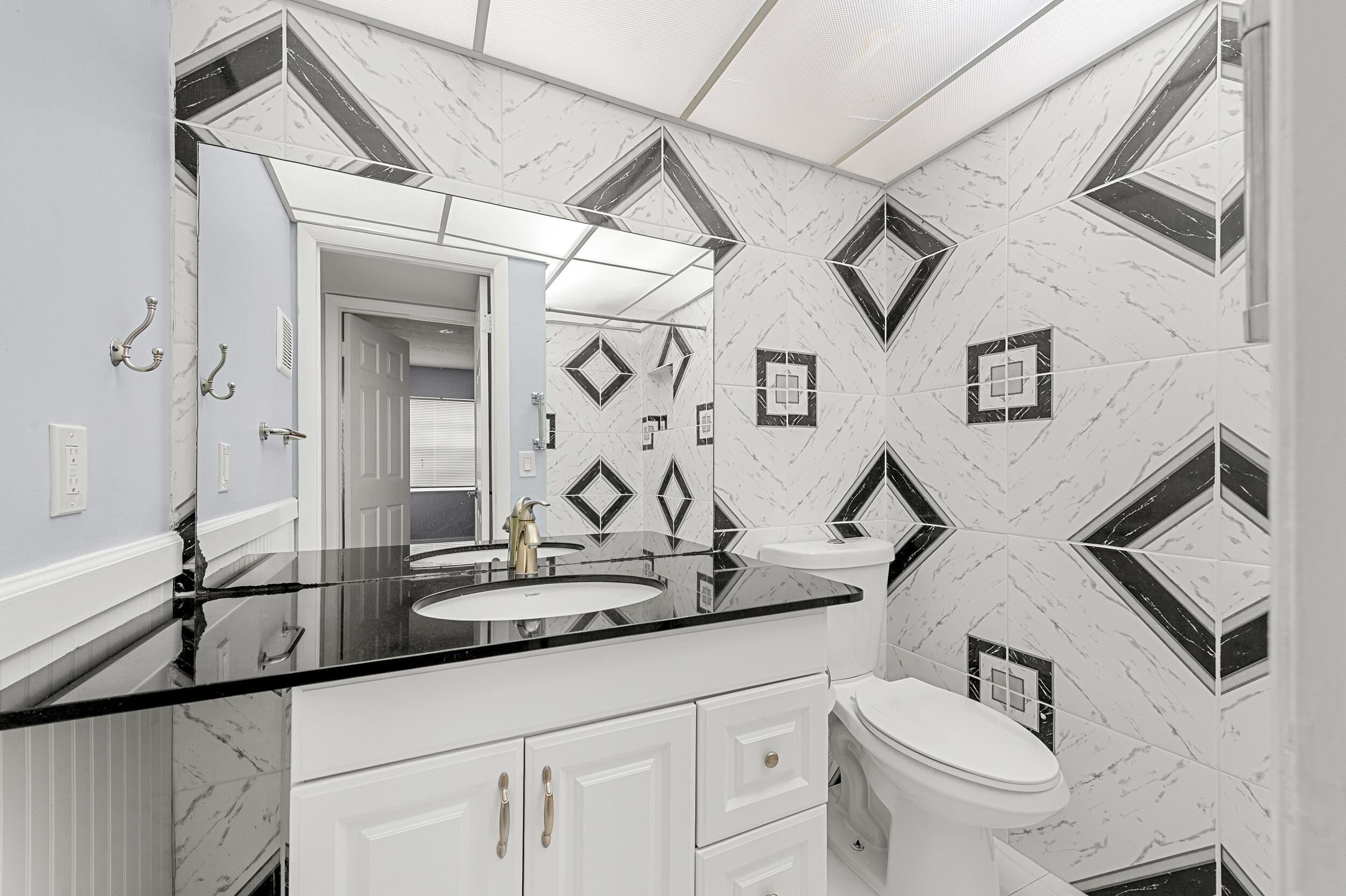 339 Normandy Lane Delray Beach, FL 33484 - Photo 20 of 36 _dsc8881