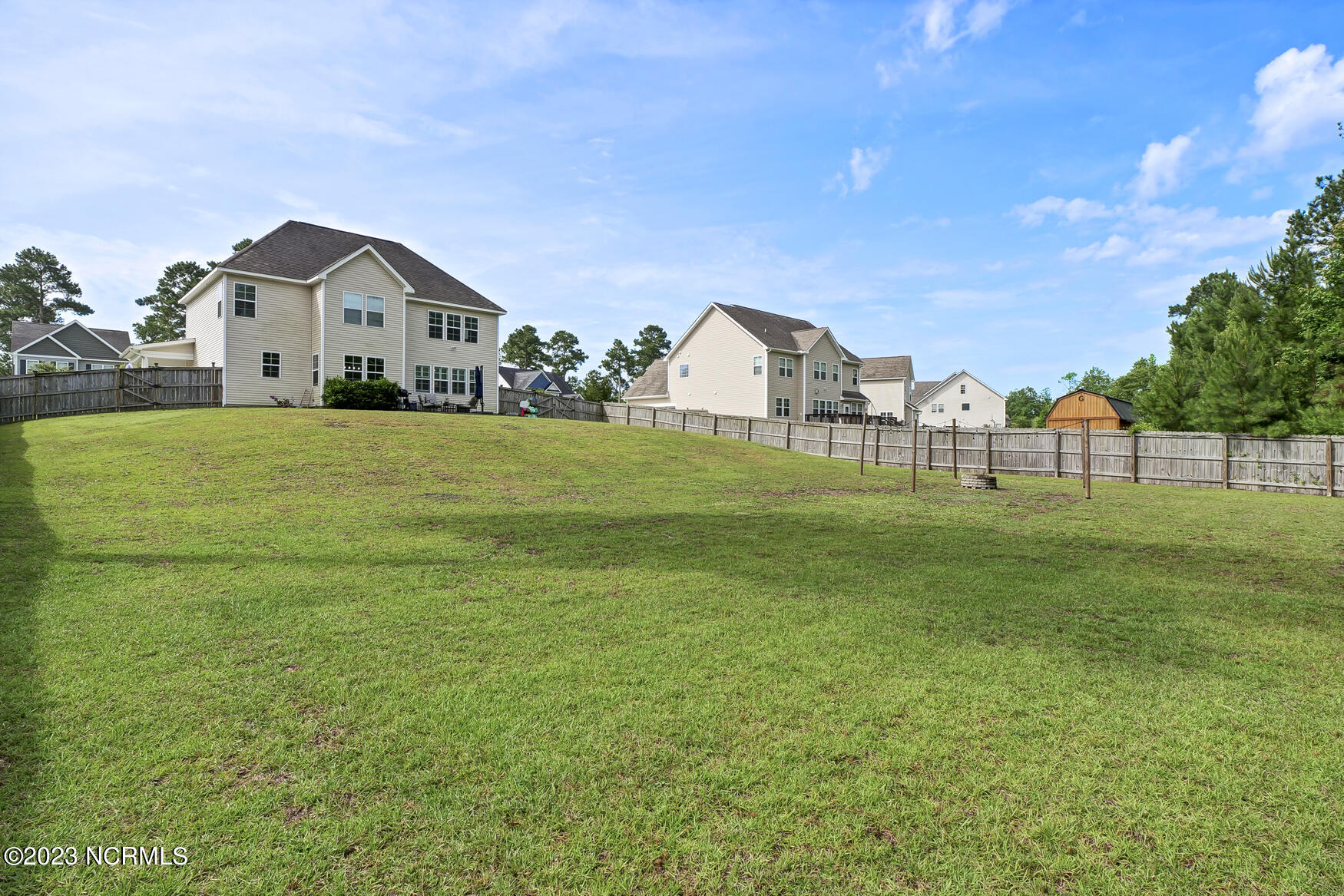 422 Wolfe Lane Hubert, NC 28539 - Photo 3 of 28 P1055711