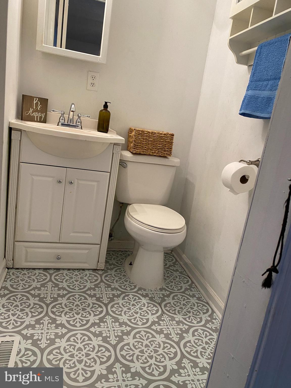 6636 South Roxbury Mill Road Spotsylvania, VA 22551 - Photo 13 of 23 Half bath with new tile flooring