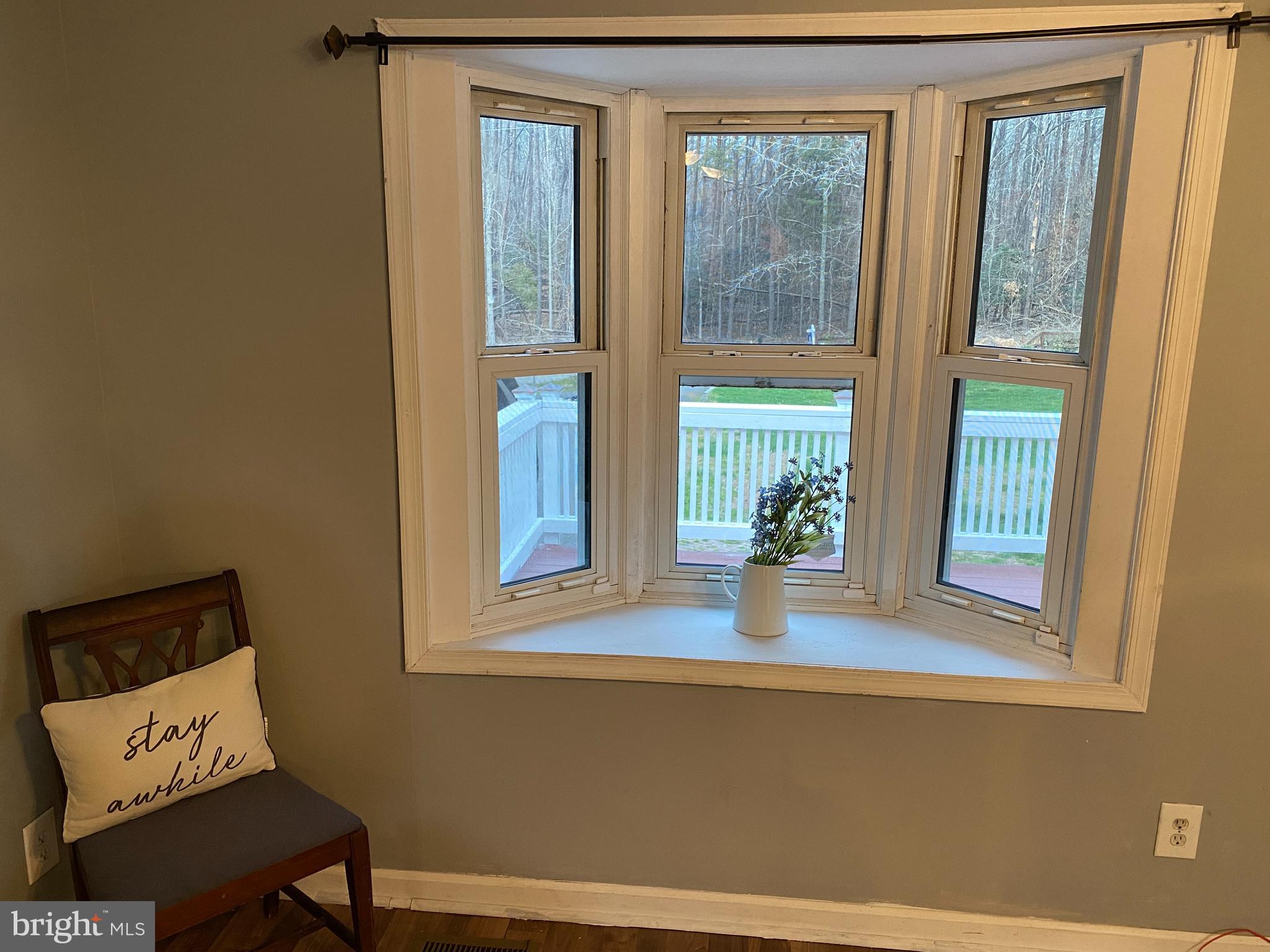 6636 South Roxbury Mill Road Spotsylvania, VA 22551 - Photo 3 of 23 Charming bay window