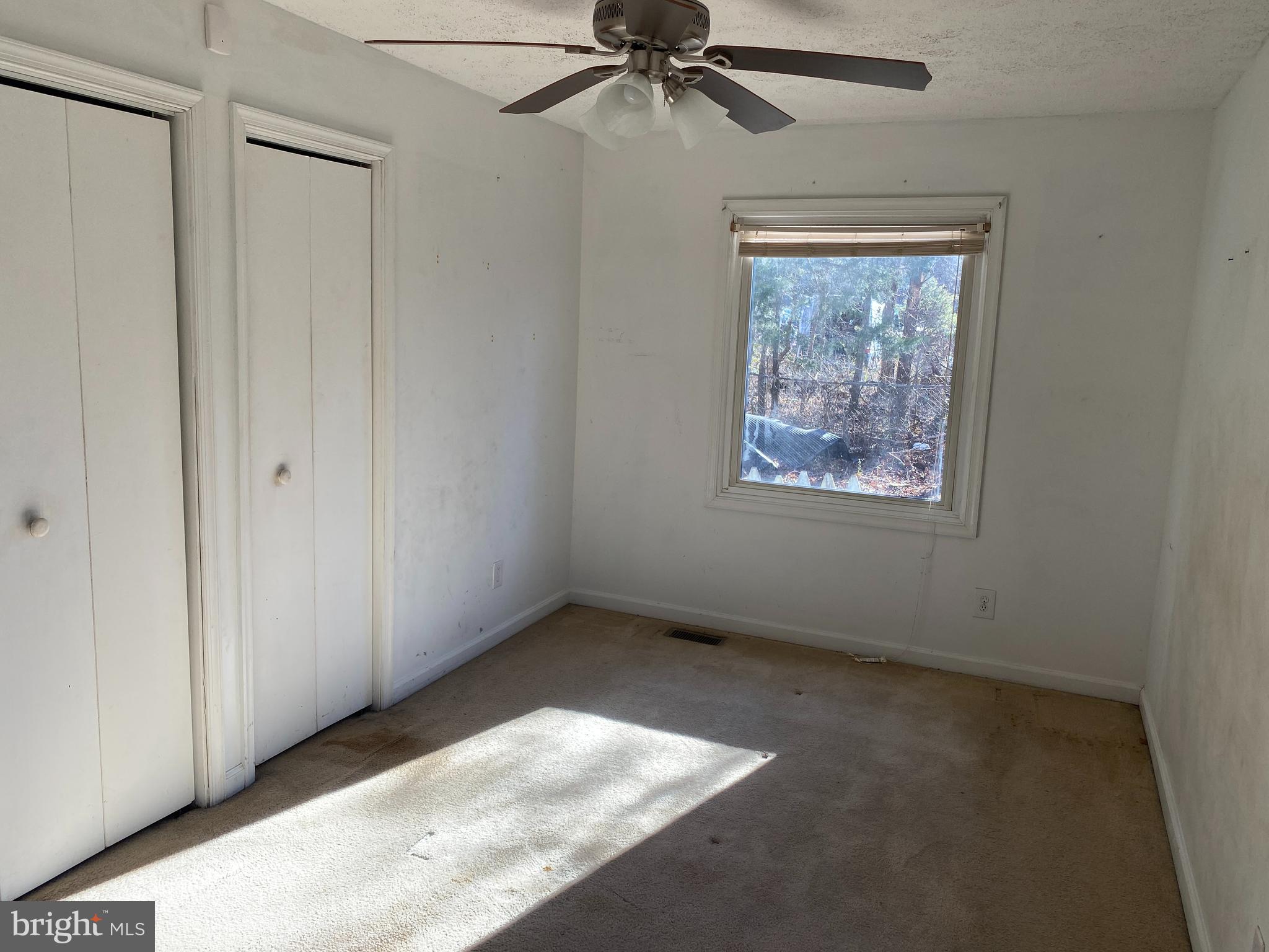 6636 South Roxbury Mill Road Spotsylvania, VA 22551 - Photo 10 of 23 Primary bedroom with 2 closets