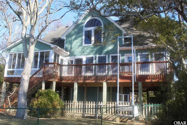 $899,000 | 1404 Captains Circle, Kill Devil Hills, NC 27948