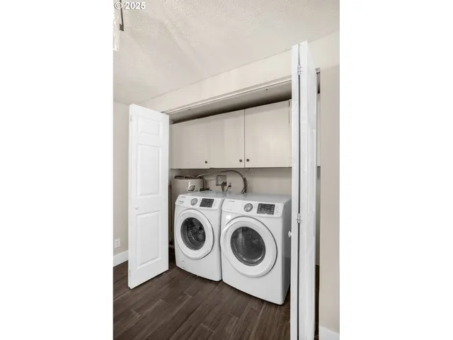 $445,000 | 11925 Southwest 7th Street, Beaverton, OR 97005