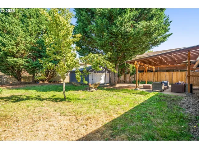 $445,000 | 11925 Southwest 7th Street, Beaverton, OR 97005