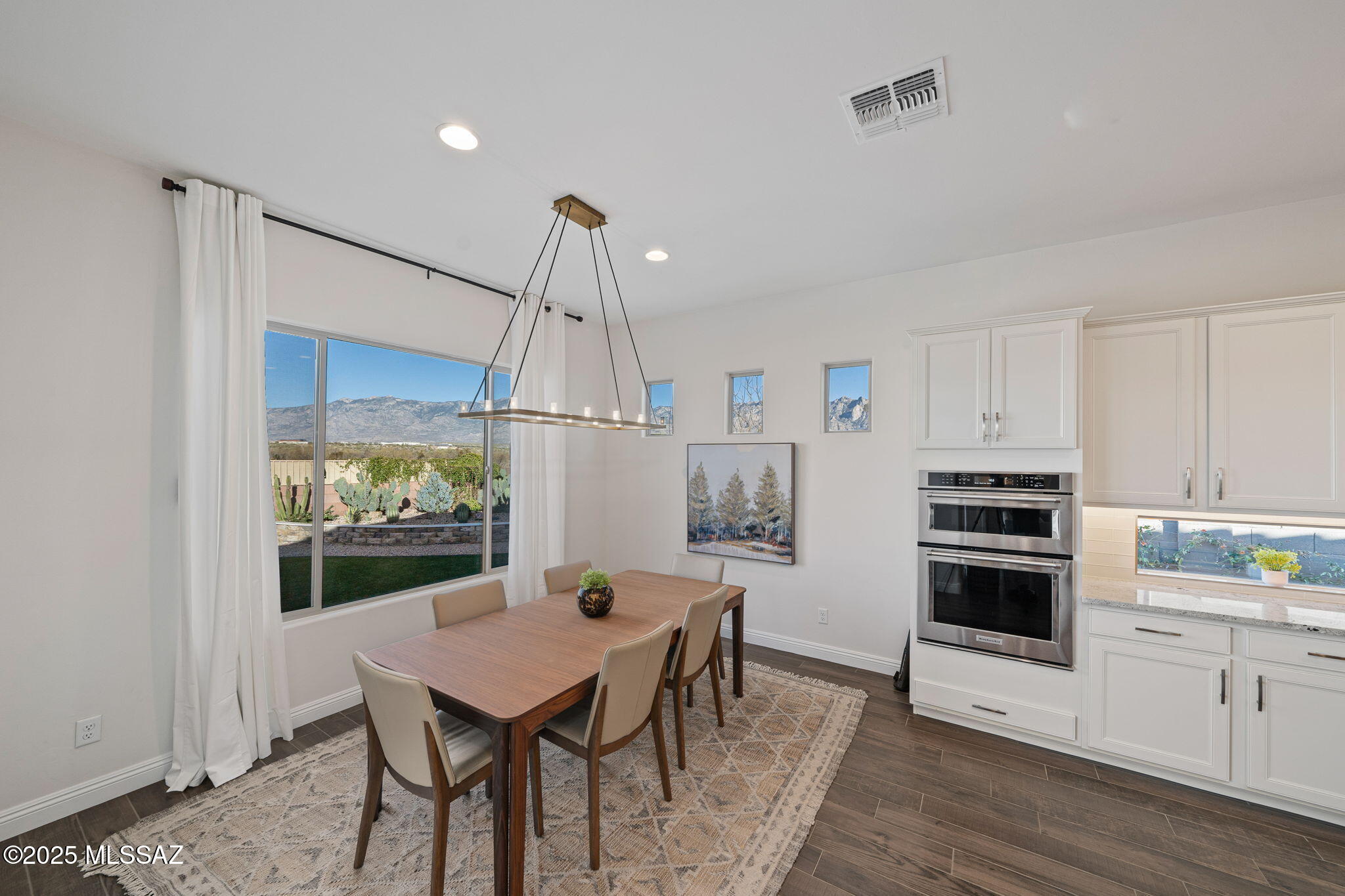 755 East Romsdalen Road Tucson, AZ 85755 - Photo 17 of 48