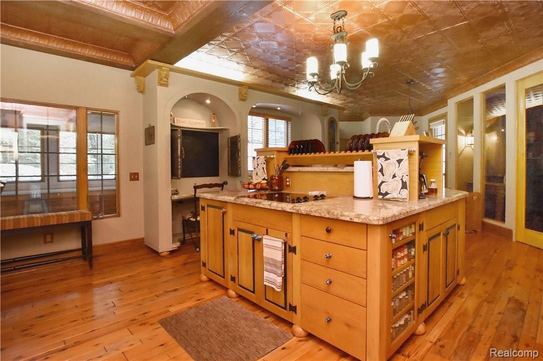 1700 Schilling Lane Rochester, MI 48306 - Photo 14 of 45 DSC_1307.JPG