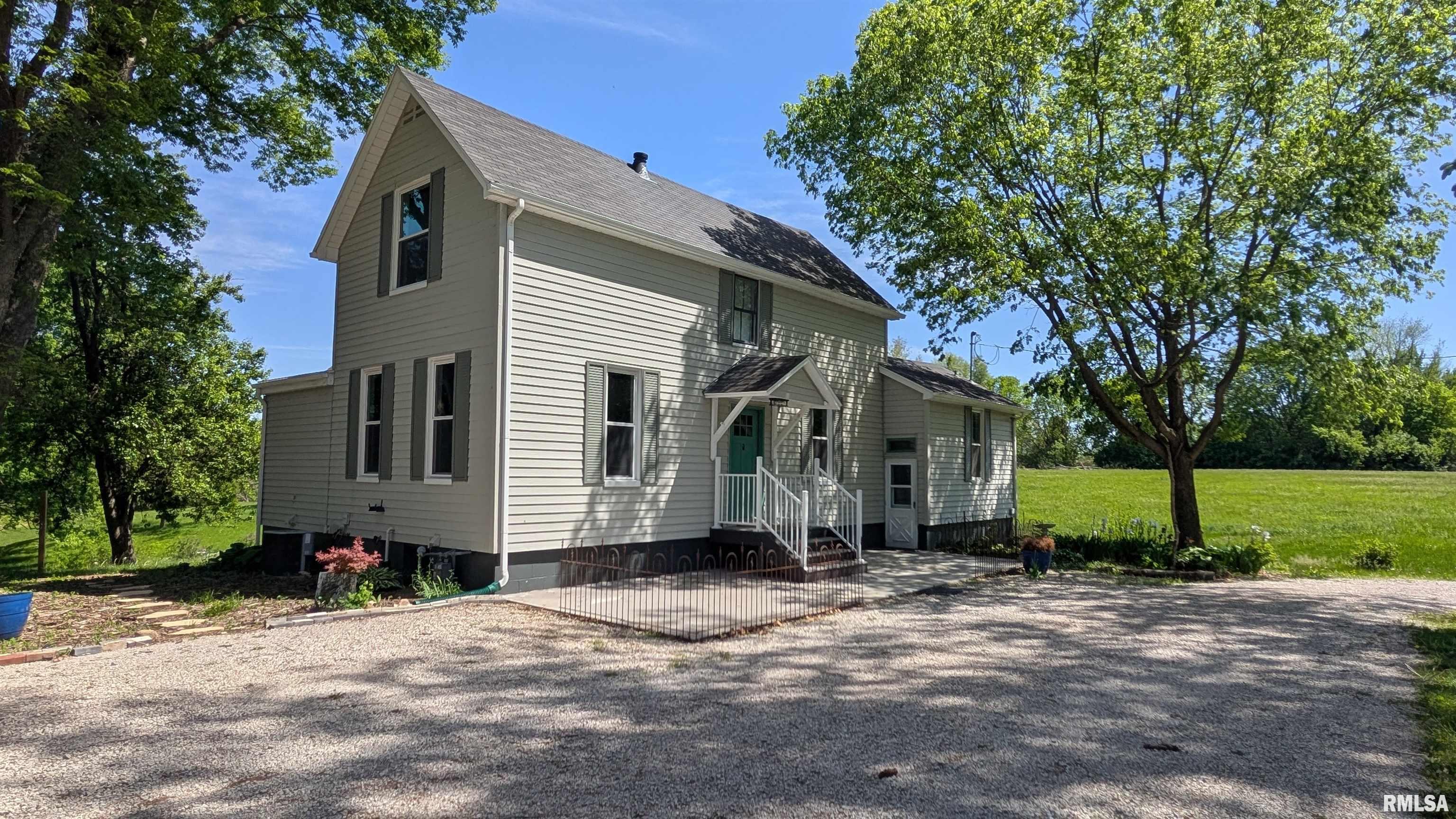 2632 Hilltop Road Springfield, IL 62712 - Photo 2 of 77