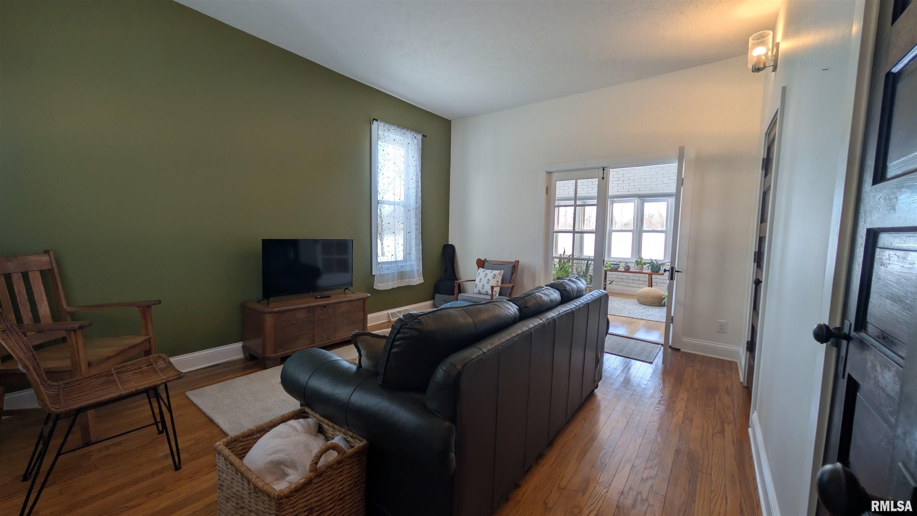 2632 Hilltop Road Springfield, IL 62712 - Photo 27 of 77
