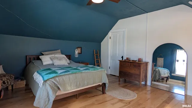 $490,000 | 2632 Hilltop Road, Springfield, IL 62712