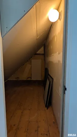 $490,000 | 2632 Hilltop Road, Springfield, IL 62712