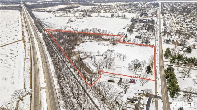 $490,000 | 2632 Hilltop Road, Springfield, IL 62712