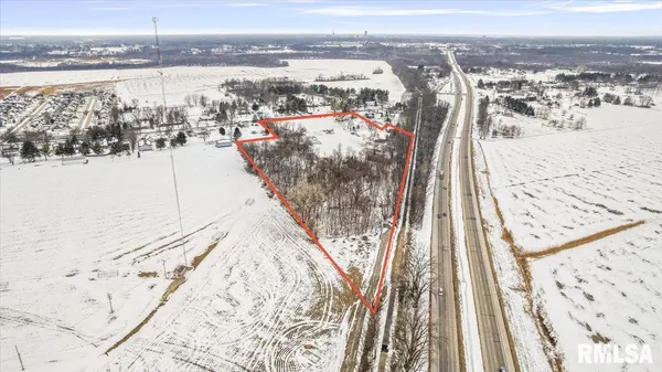$490,000 | 2632 Hilltop Road, Springfield, IL 62712