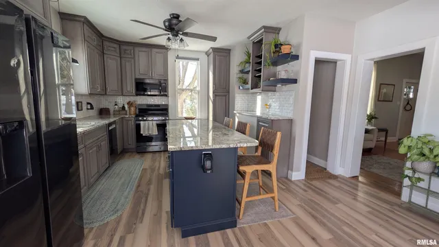 $490,000 | 2632 Hilltop Road, Springfield, IL 62712